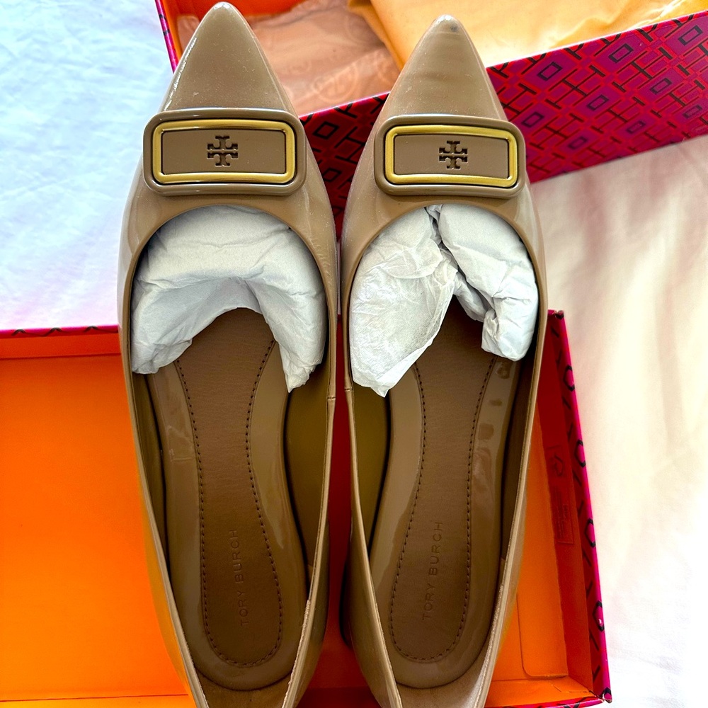 Tory Burch Georgia Pointed Toe Flat 20MM Patent Leather